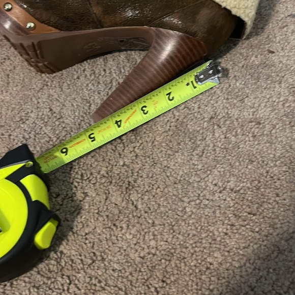 MICHAEL KORS PLATFORM BOOTIES - Picture 9 of 12